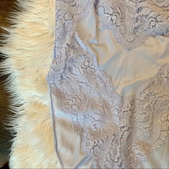 VTG 90’s Baby Blue Lace and Satin Teddy - Picture 4 of 11